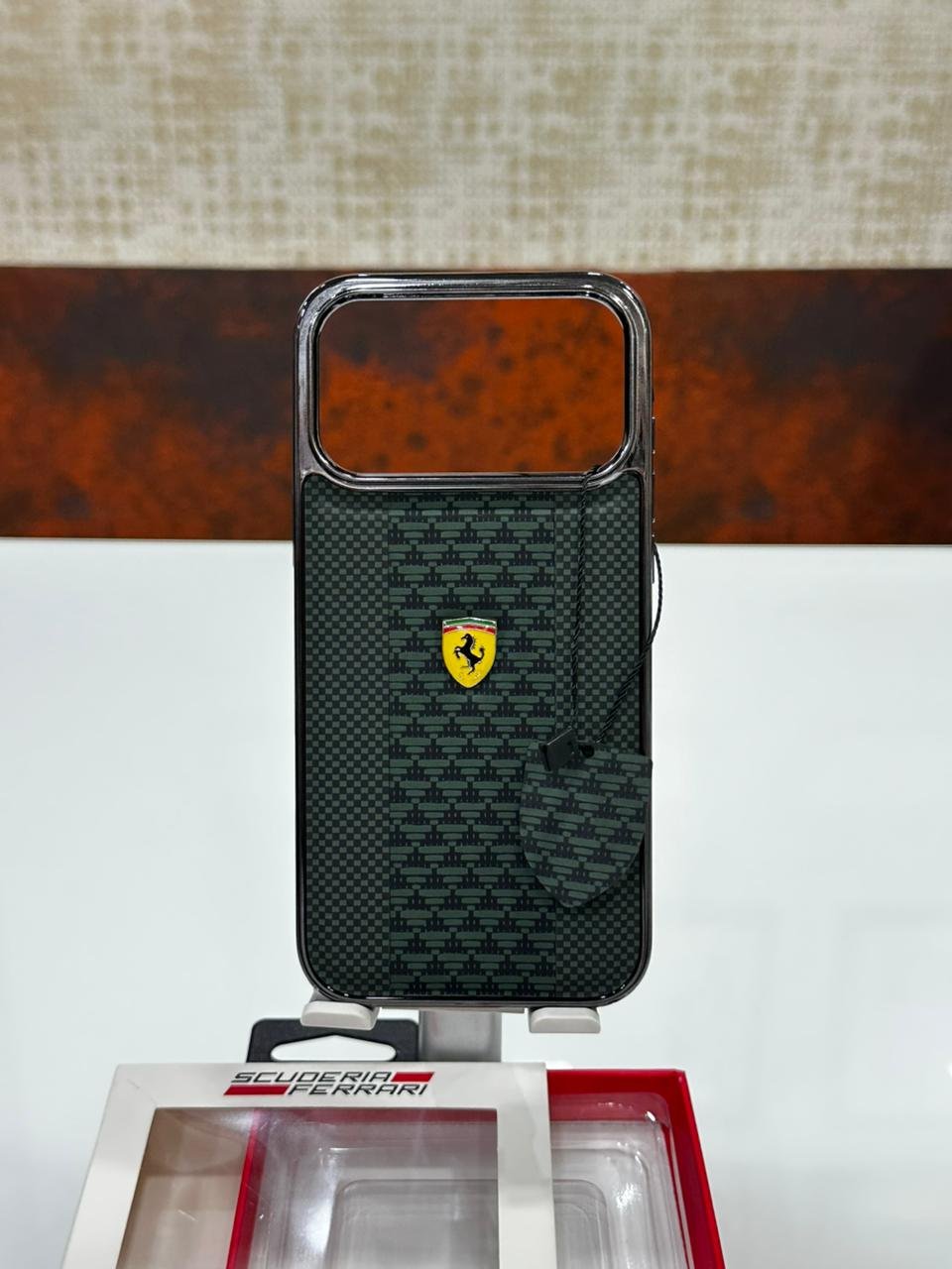iPhone 17 Pro Max – Premium Luxury Leather Back Cover